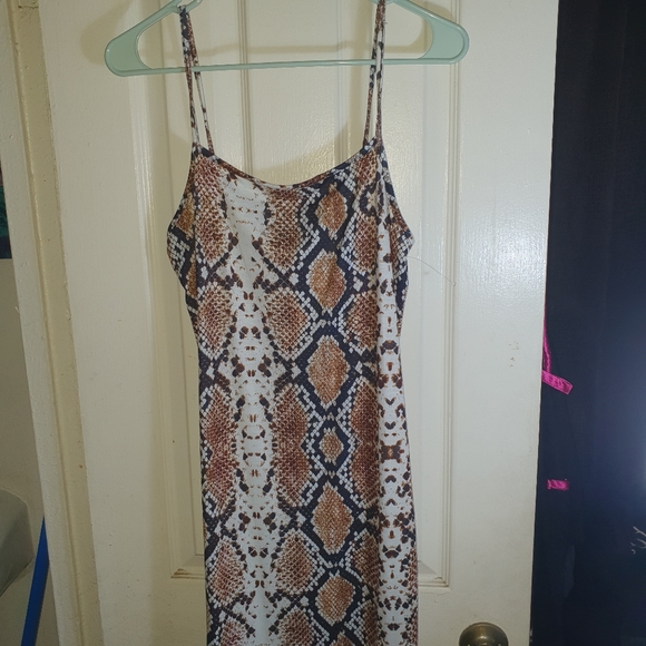 NWT pretty little liar Beige Snake Print Strappy Midi Dress sz 10 - Picture 2 of 4